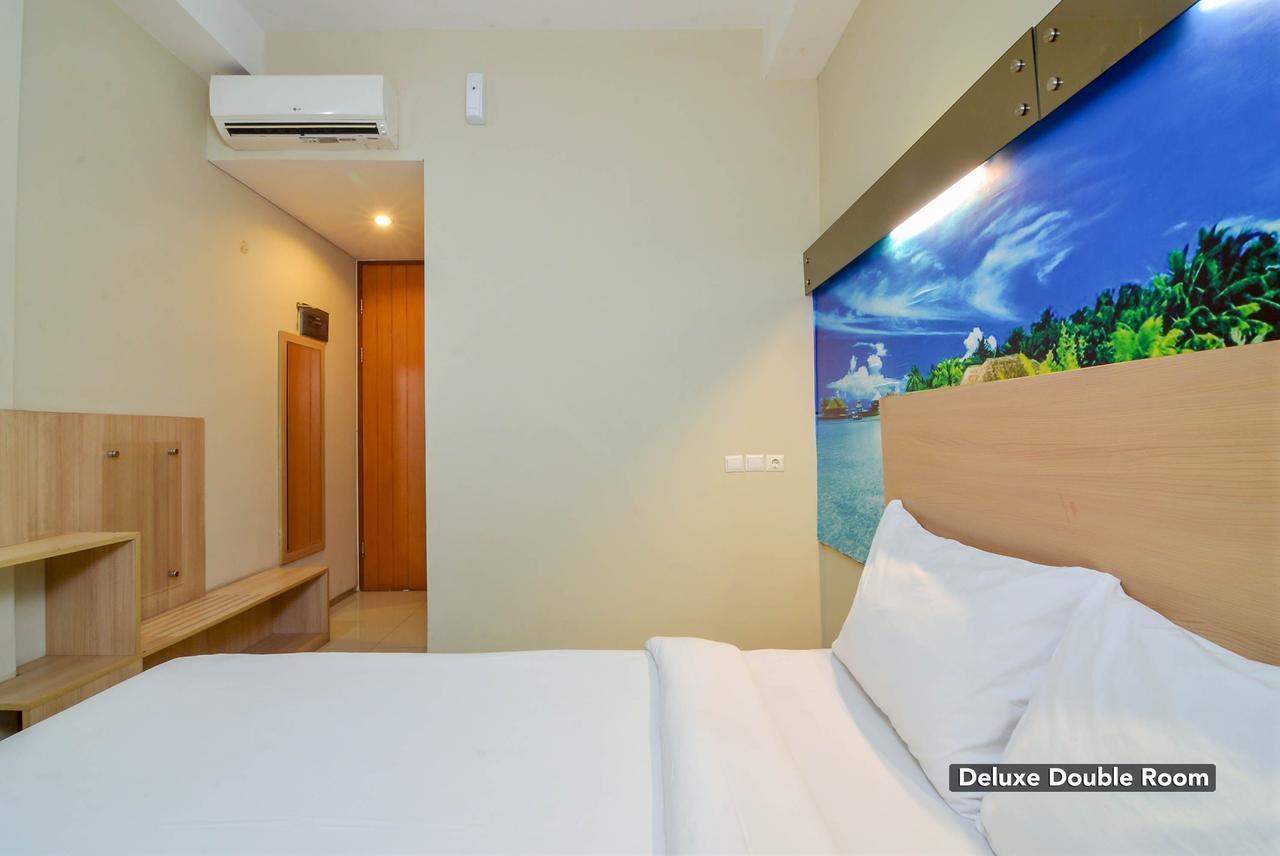Image Hotel And Resto Бандунг Екстер'єр фото